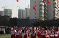 重庆香港服务器托管!并将服务器置于乙方网络环境
