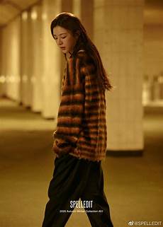 因为服务器要自己维护的话